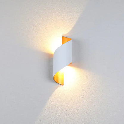 Modern Ambient Wall Light
